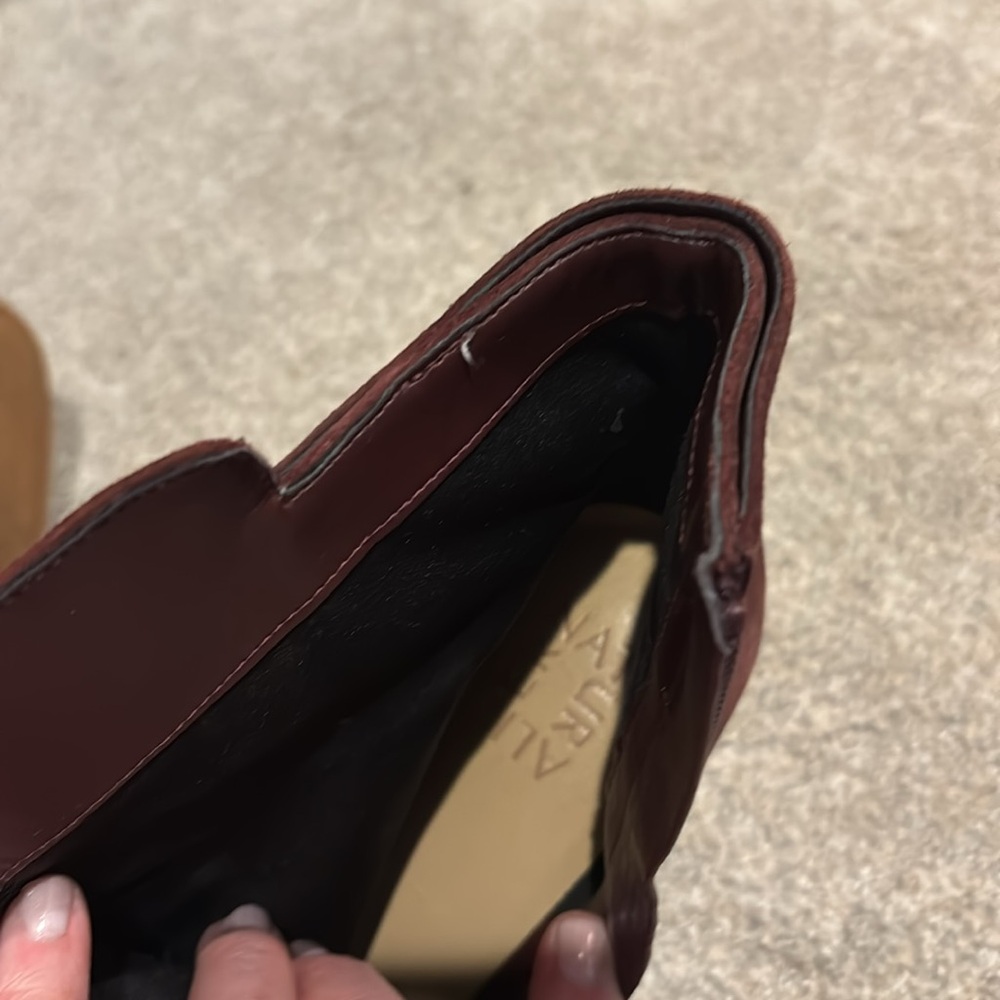 Naturalizer suede bootie with heel 8.5 M, excellent condition, burgundy - Picture 6 of 7